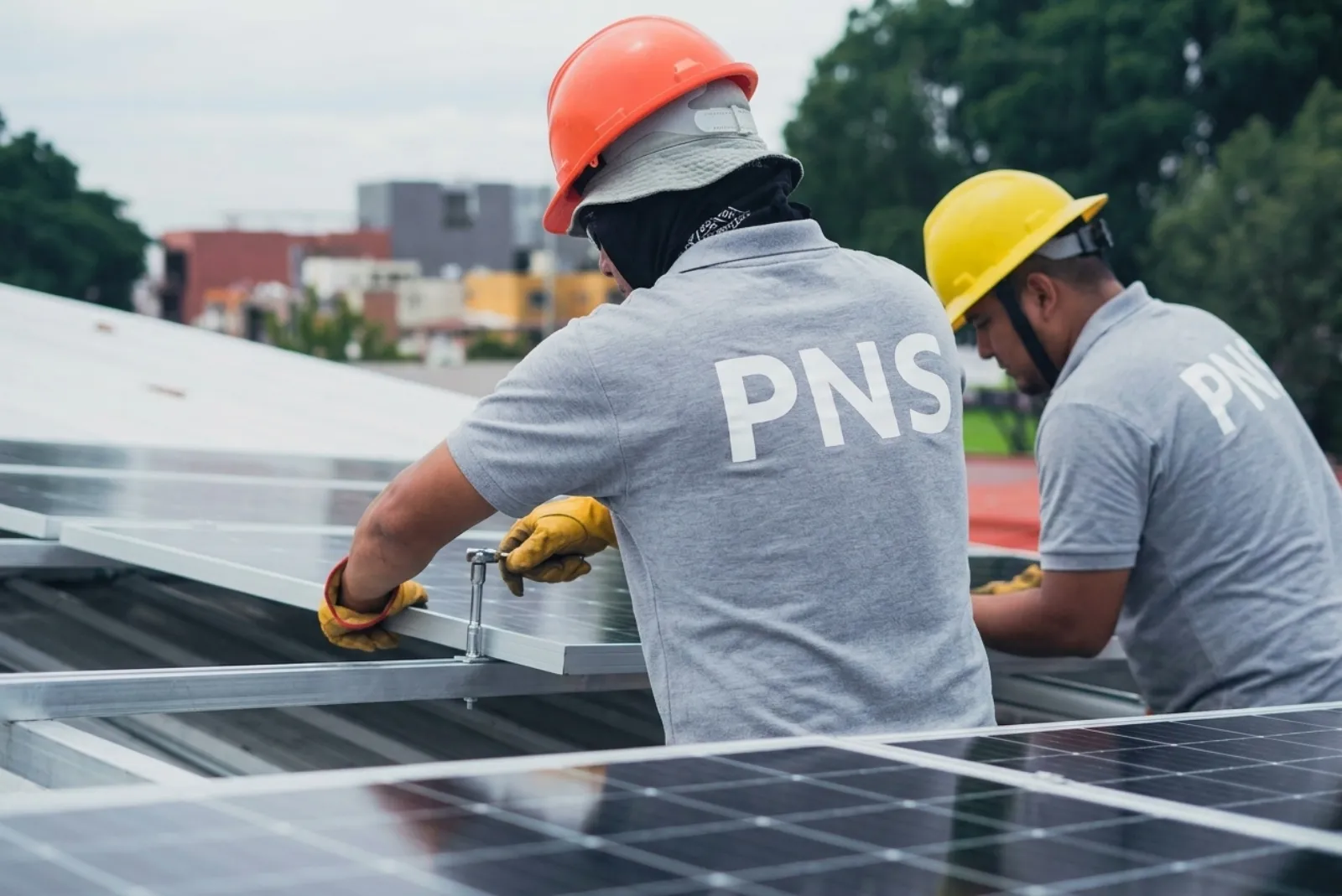 Panneaux solaires à Vénissieux